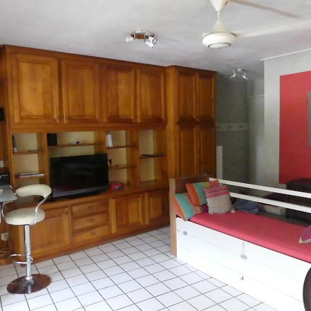Un Pied-A-Terre Au Centre De Papeete Apartman Papeete  Kültér fotó
