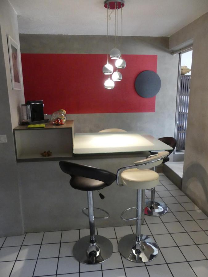 Un Pied-A-Terre Au Centre De Papeete Apartman Papeete  Kültér fotó